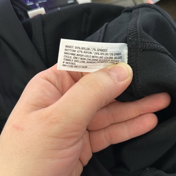 ISABEL Maternity Ponte Black Jegging with Crossover Panel - Picture 9 of 9